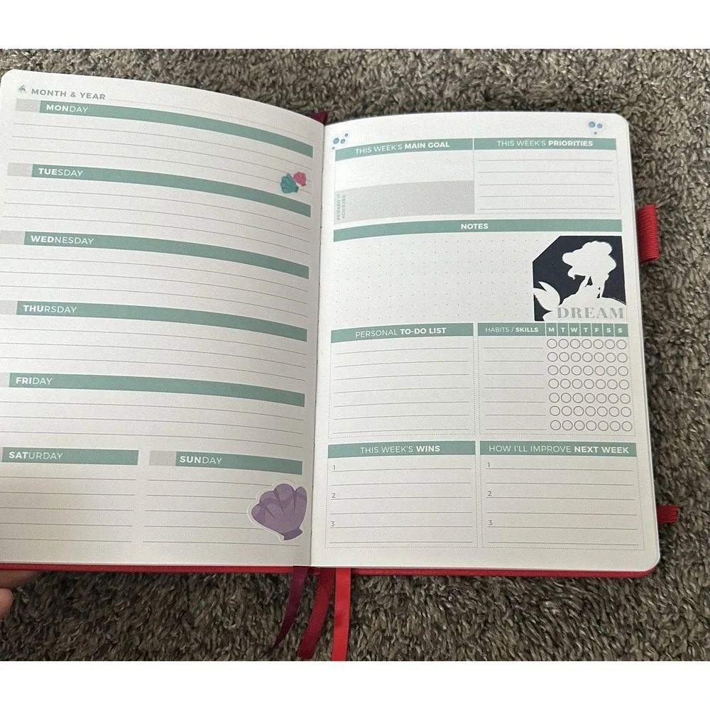 Has Stickers In Book/No Writing - Clever Fox Non-Dated Weekly Planner (RED)